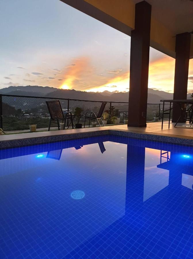 Mountain Facing Villa With Private Pool Мандауэ Экстерьер фото
